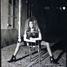 mylene-farmer_1999_marino-parisotto-vay_125b