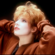 Mylène Farmer - Photographe Michel Dreyfuss - 1986