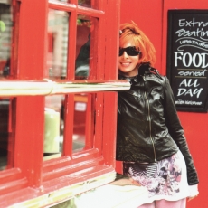 mylene-farmer_2010_nathalie-delepine_129