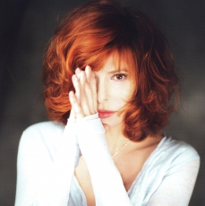 mylene-farmer-2012-nathalie-delepine-116b