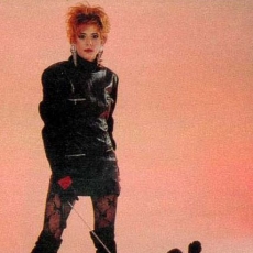 mylene-farmer-1986-orson-106