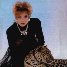 mylene-farmer-1986-orson-108