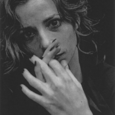 mylene-farmer_1999_peter-lindbergh_124