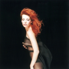 Mylène Farmer - Photographe Philippe Salomon - 1999