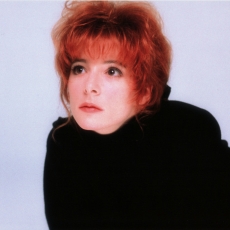 mylene-farmer-1989-sainlouis-110