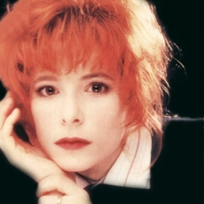 mylene-farmer-1989-sainlouis-205b