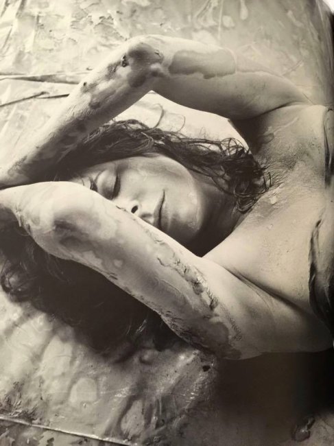Mylène Farmer - Photo de Sylvie Lancrenon - Extrait du livre Fragile