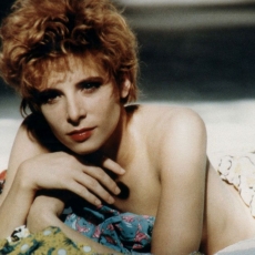 Mylene Farmer - Plage - Ete 1986