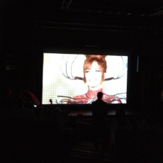 Mylène Farmer - Projection concert Stade de France - Olympia - 18 juillet 2014 - Photo : FanClub MyleneFarmer @MyleneFarmer75