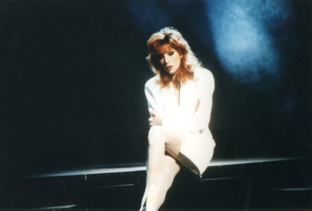 Mylène Farmer - Sacrée Soirée - TF1 - 01 novembre 1989