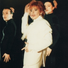 mylene-farmer-1991-tv-sacree-soiree-17-avril-1991-153