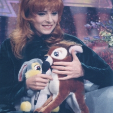 mylene-farmer-tv-sacree-soiree-tf1-18-mai-1988-125