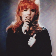 Mylène Farmer - Sacrée Soirée - TF1 - 18 mai 1988