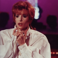 Mylène Farmer - Sacrée Soirée - TF1 - 22 mars 1989