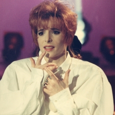 Mylène Farmer - Sacrée Soirée - TF1 - 22 mars 1989