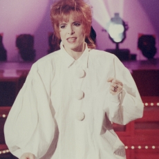 Mylène Farmer - Sacrée Soirée - TF1 - 22 mars 1989