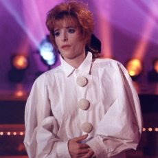 Mylène Farmer - Sacrée Soirée - TF1 - 22 mars 1989