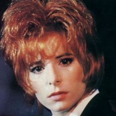 mylene-farmer-sida-le-grand-rendez-vous-antenne-2-04-juin-1987-006