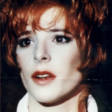 mylene-farmer-sida-le-grand-rendez-vous-antenne-2-04-juin-1987-008