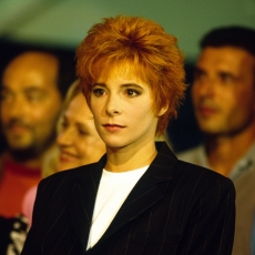 mylene-farmer-stars-90-09-septembre-1991-109