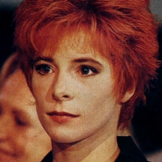 mylene-farmer-stars-90-09-septembre-1991-112