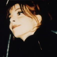 mylene-farmer-tv-studio-gabriel-france-2-14-decembre-1995-204