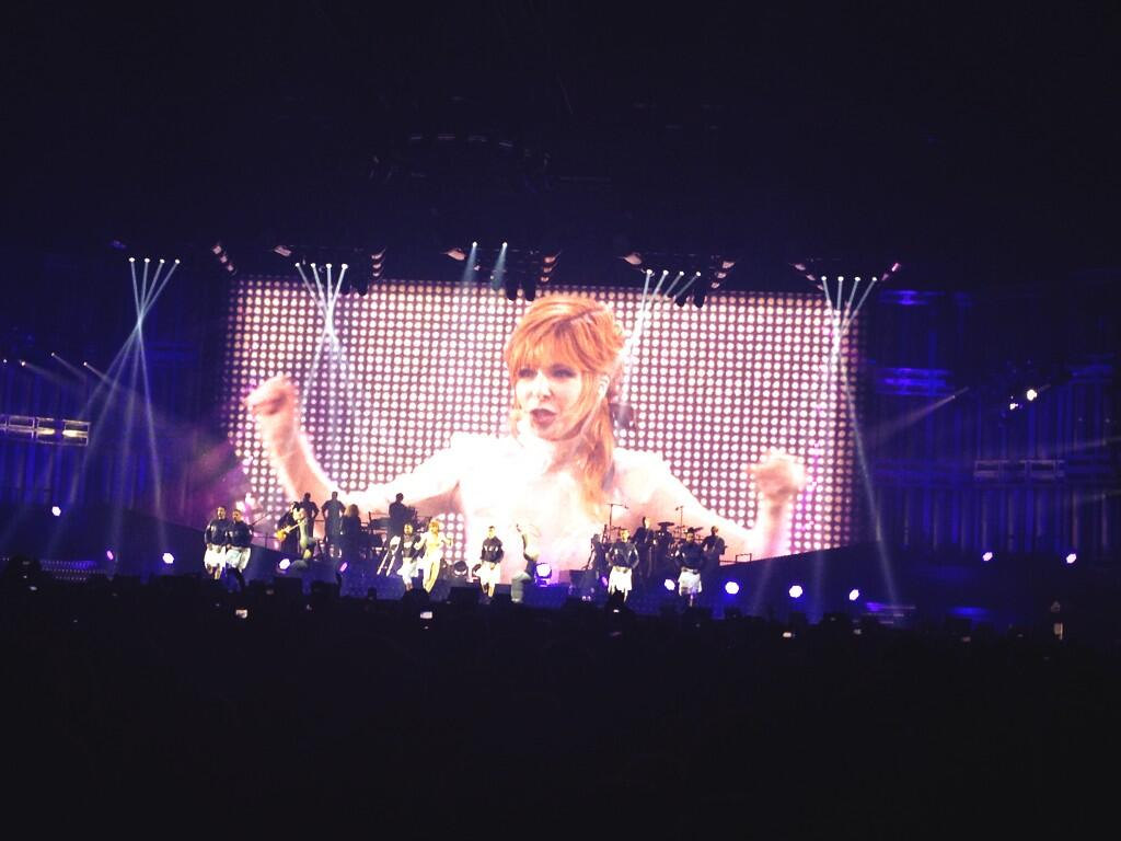 mylene-farmer-timeless-2013-paris-bercy-10-septembre-photos-fans-009