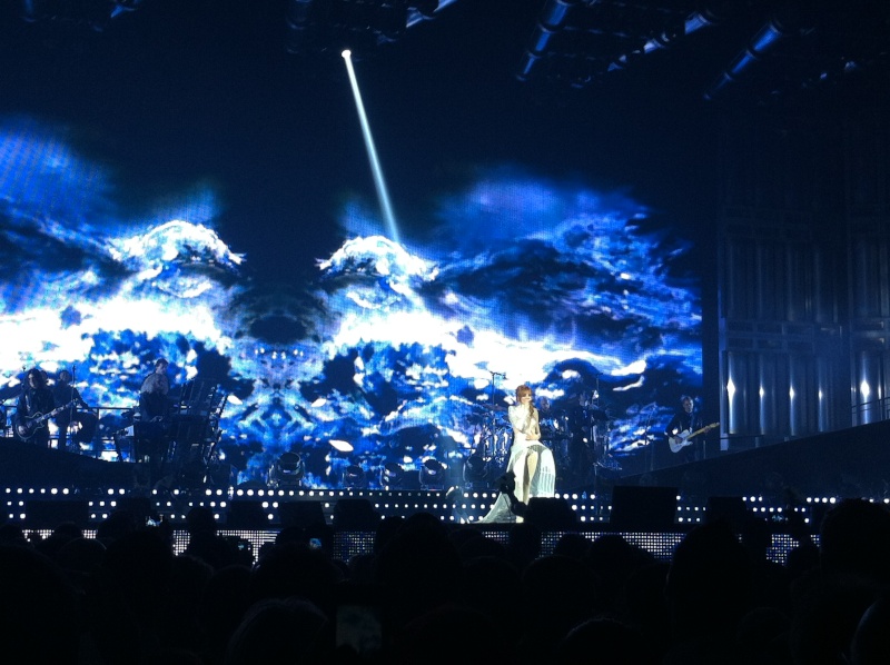 mylene-farmer-timeless-2013-paris-bercy-10-septembre-photos-fans-024