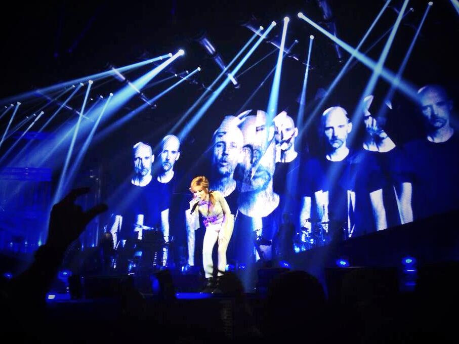 mylene-farmer-timeless-2013-paris-bercy-11-septembre-photos-fans-005