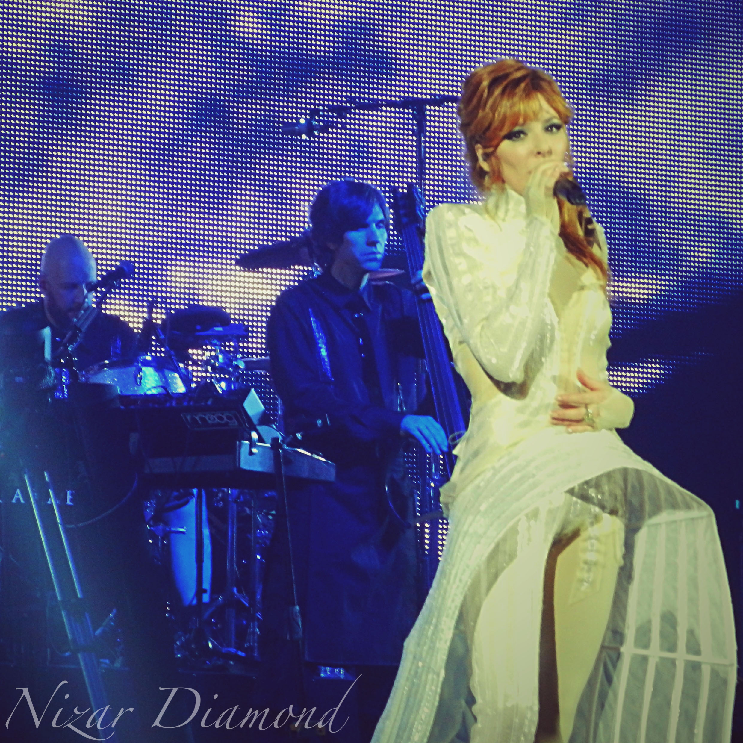 mylene-farmer-timeless-2013-paris-bercy-11-septembre-photos-fans-028