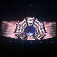 mylene-farmer-timeless-2013-paris-bercy-14-septembre-photos-fans-009