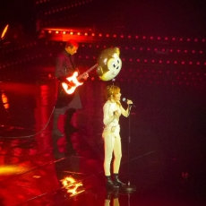 mylene-farmer-timeless-2013-paris-bercy-14-septembre-photos-fans-047