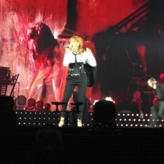 mylene-farmer-timeless-2013-paris-bercy-14-septembre-photos-fans-128