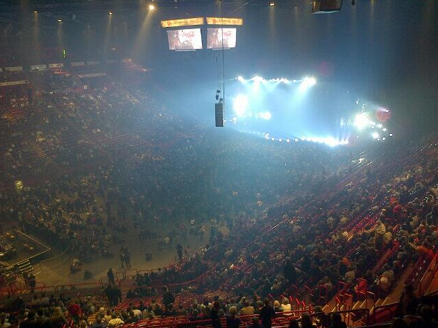 mylene-farmer-timeless-2013-paris-bercy-18-septembre-photos-fans-002