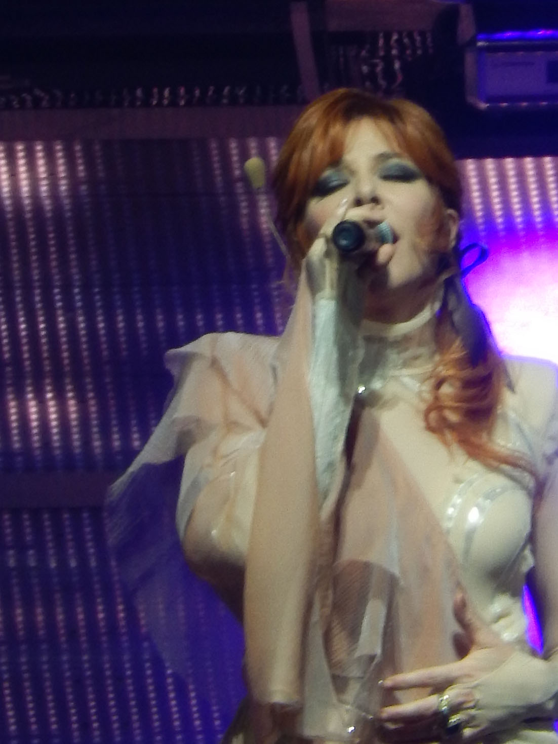 mylene-farmer-timeless-2013-paris-bercy-18-septembre-photos-fans-152