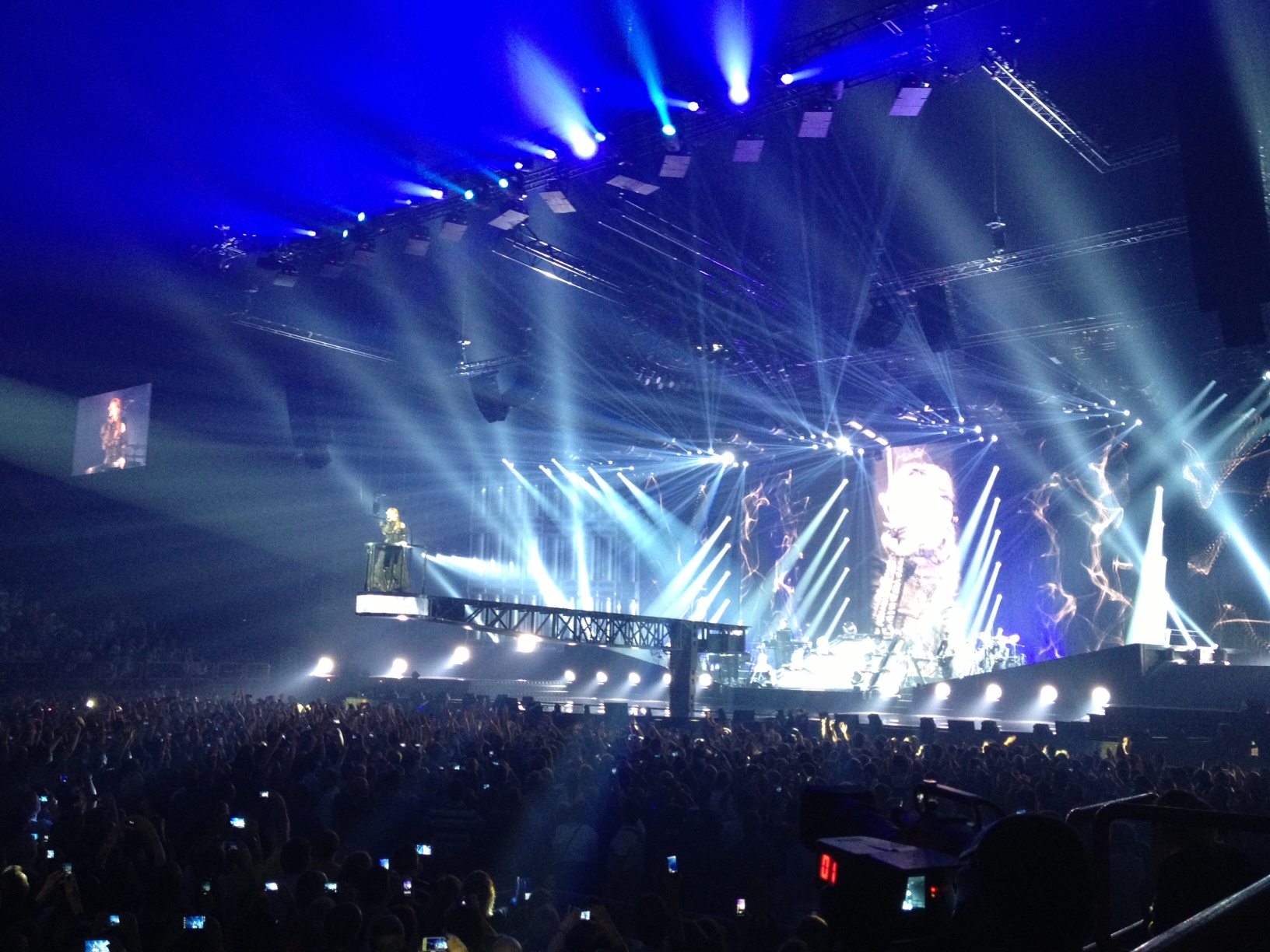 mylene-farmer-timeless-2013-paris-bercy-18-septembre-photos-fans-301