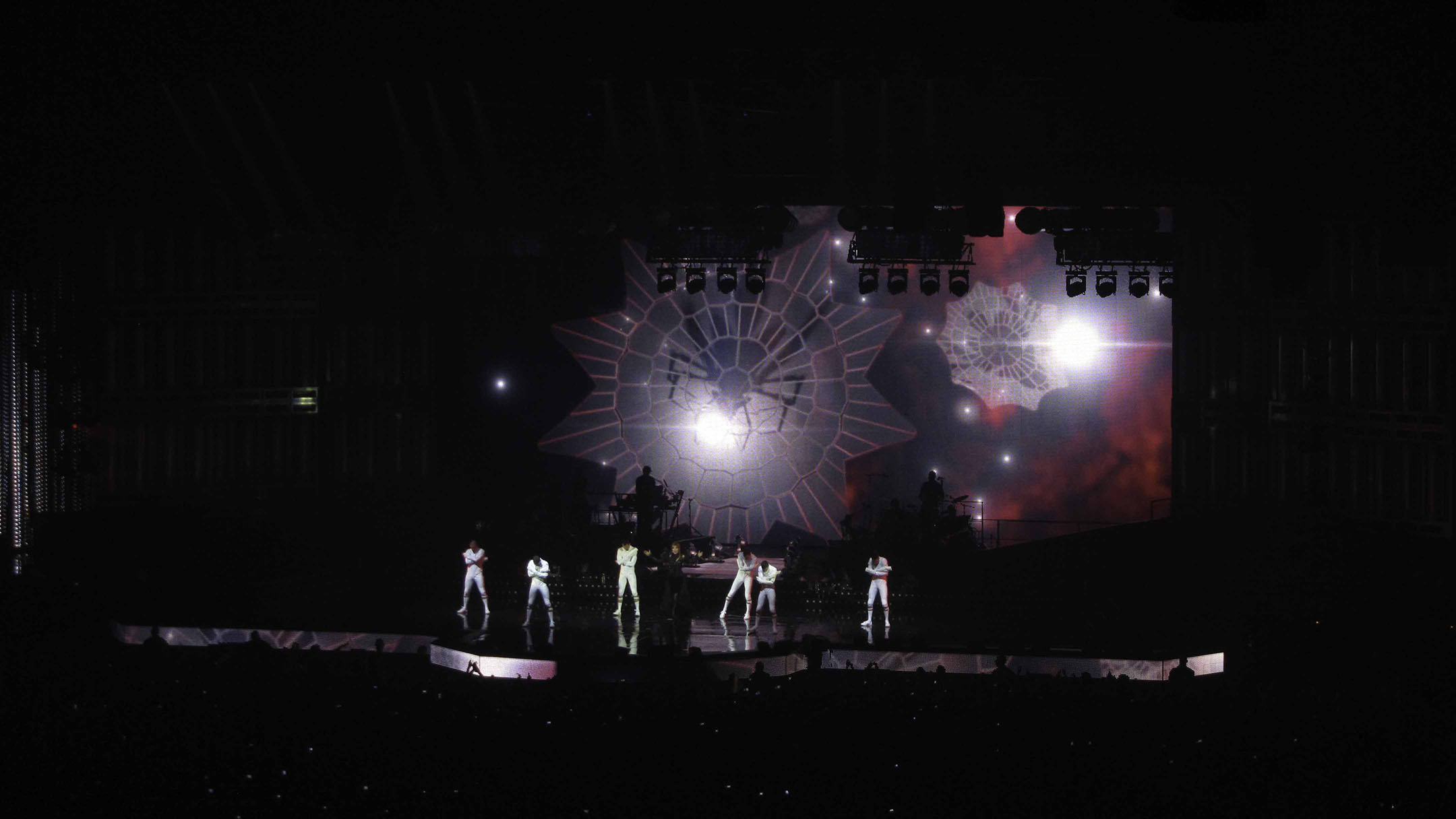 mylene-farmer-timeless-2013-paris-bercy-18-septembre-photos-fans-304