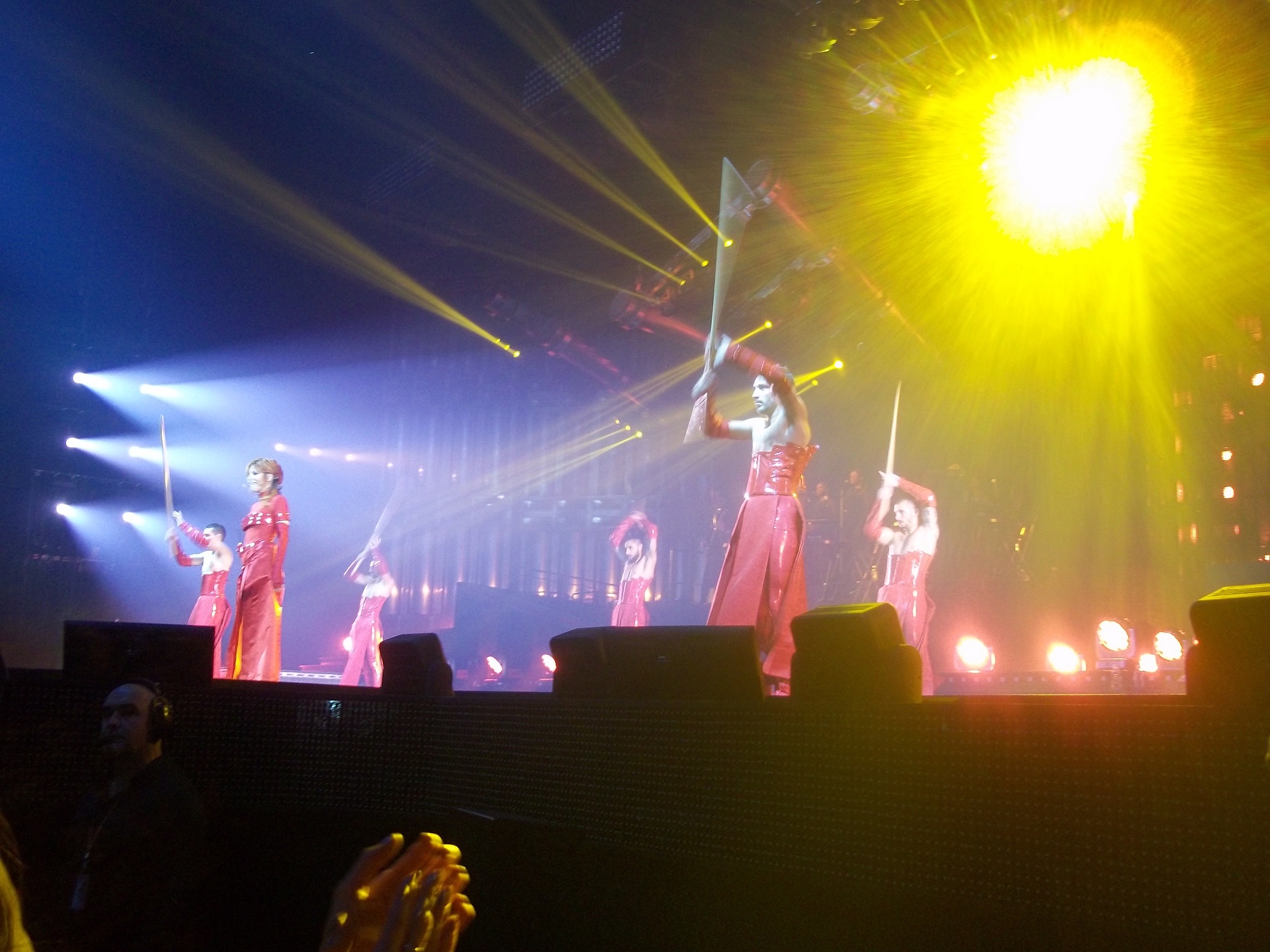 mylene-farmer-timeless-2013-paris-bercy-18-septembre-photos-fans-401