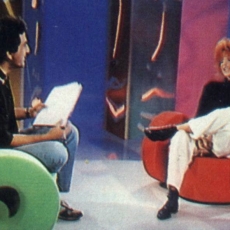 Mylène Farmer invitée du Top 50 sur Canal + le 26 mai 1988