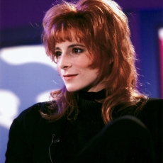 mylene-farmer-top-50-canal-plus-decembre-1987-002