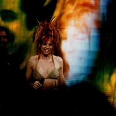 mylene-farmer-tour-1996-photos-fans-1001