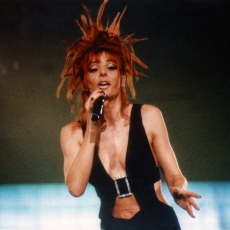 mylene-farmer-tour-1996-photos-fans-1101