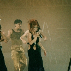 mylene-farmer-tour-1996-photos-fans-1103