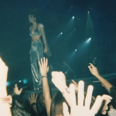 mylene-farmer-tour-1996-photos-fans-203