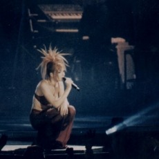 mylene-farmer-tour-1996-photos-fans-301