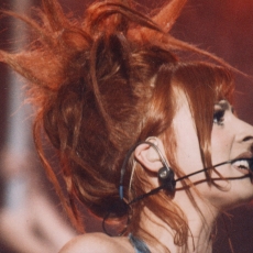 mylene-farmer-tour-1996-photos-fans-405