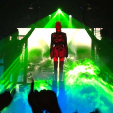 Mylène Farmer - Tour 2009 - Marseille - 10 mai 2009 - Photos fans