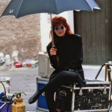 Mylène Farmer - Giorgino - Photographe : Etienne George