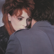 Mylène Farmer - Giorgino - Photographe : Etienne George