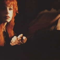 Mylène Farmer - Giorgino - Photographe : Jean-Marie Leroy